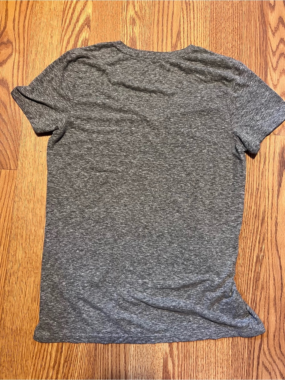 Women’s Short Sleeve Heather Charcoal V-Neck Tee - Picture 3 of 3
